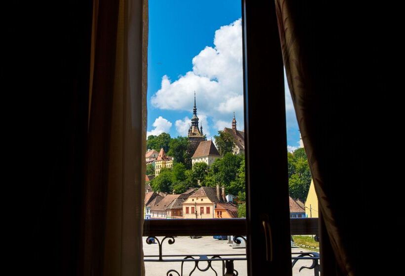 Doubletree By Hilton Hotel Sighisoara   Cavaler