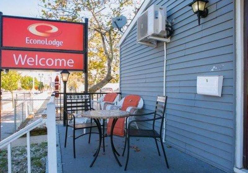 فندق Hammock Inn & Suites North Beach