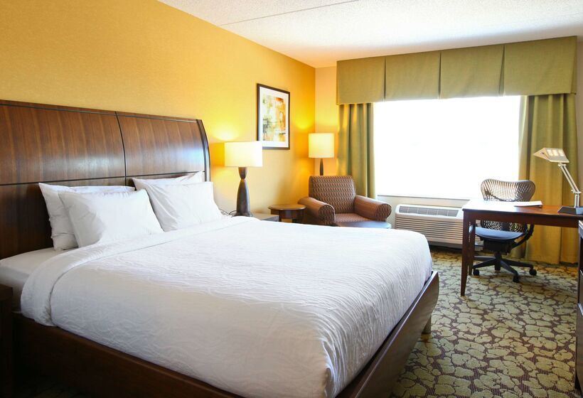 فندق Hilton Garden Inn Olathe