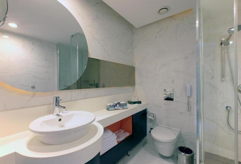 בית מלון כפרי Mercure Istanbul Umraniye