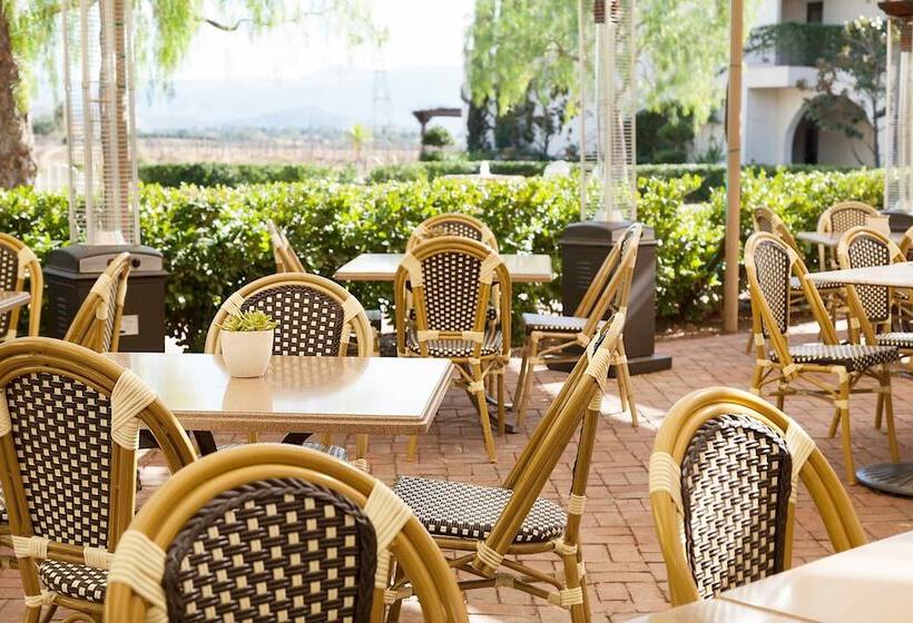 בית מלון כפרי Ponte Vineyard Inn