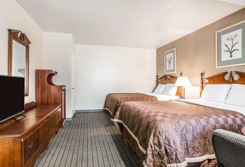 Отель Rodeway Inn South Gate  Los Angeles South