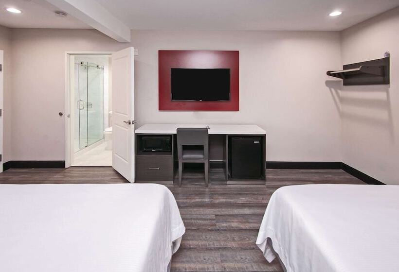 Отель Rodeway Inn South Gate  Los Angeles South