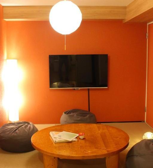 K S House Tokyo  Travelers Hostel