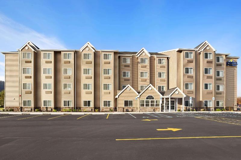 Microtel Inn & Suites Sayre, Pa