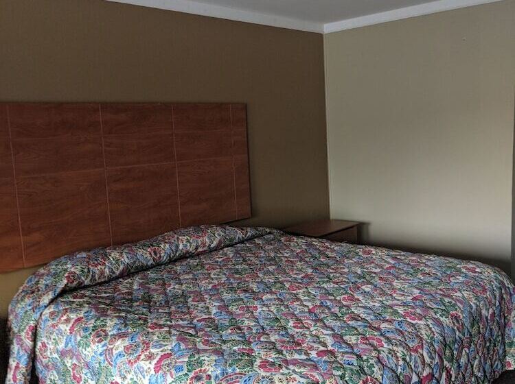 فندق على الطريق Budget Motor Lodge