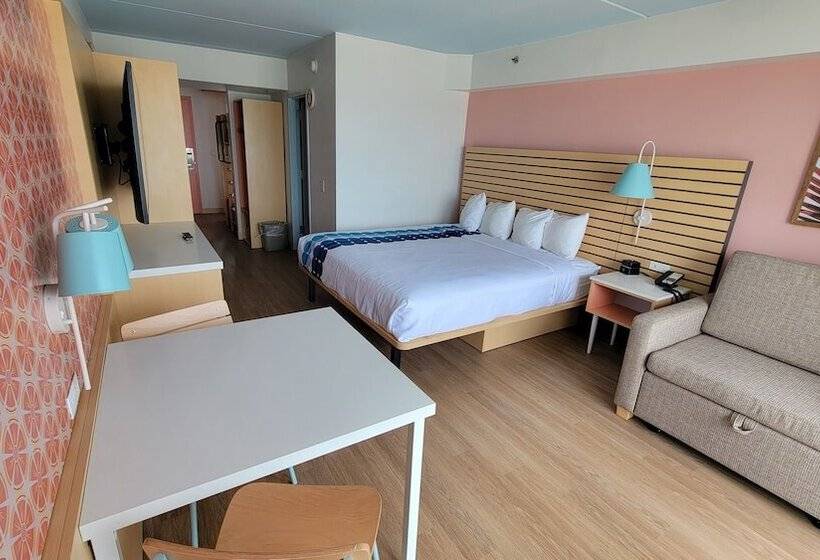 モーテル Golden Sands Oceanfront