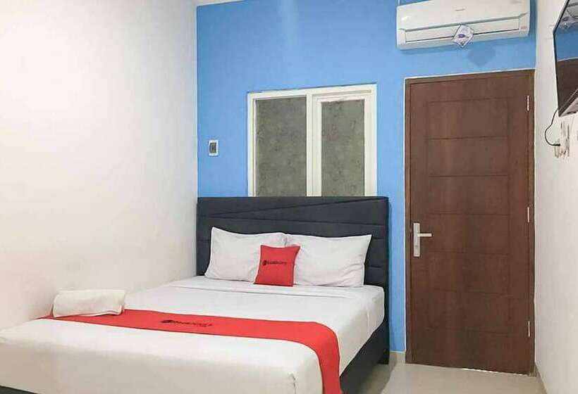 هتل Reddoorz Plus @ Panorama Villas Batu