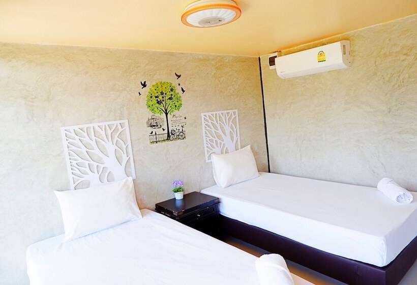 هتل Baan Lung Yod Resort Keangkrachan