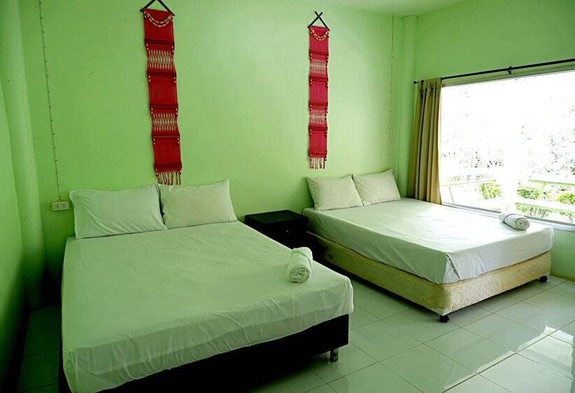 هتل Baan Lung Yod Resort Keangkrachan