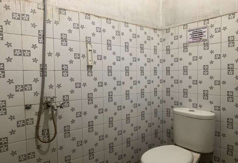 هتل Dinar Homestay