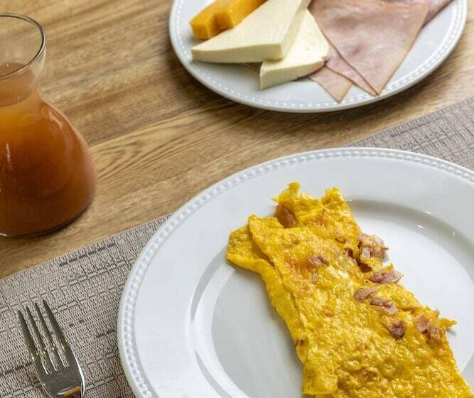 هتل Grand Sirenis San Andres