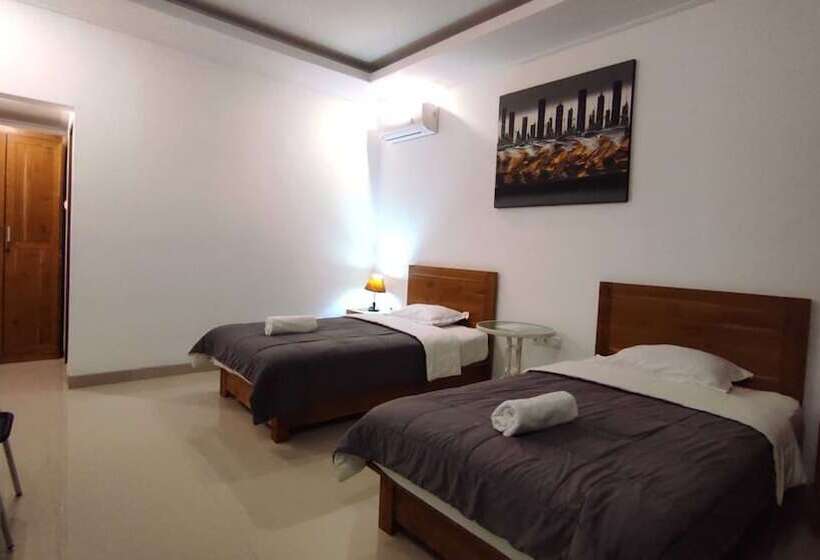 호텔 Manu Guest House 2