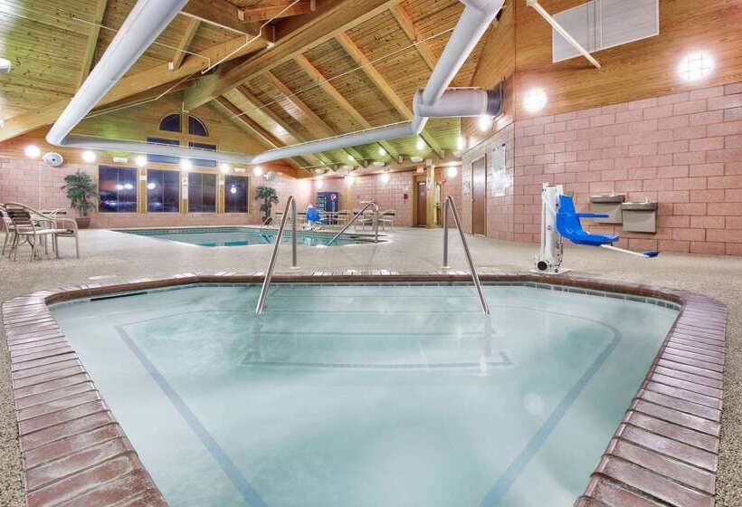 فندق Americinn By Wyndham Vidalia