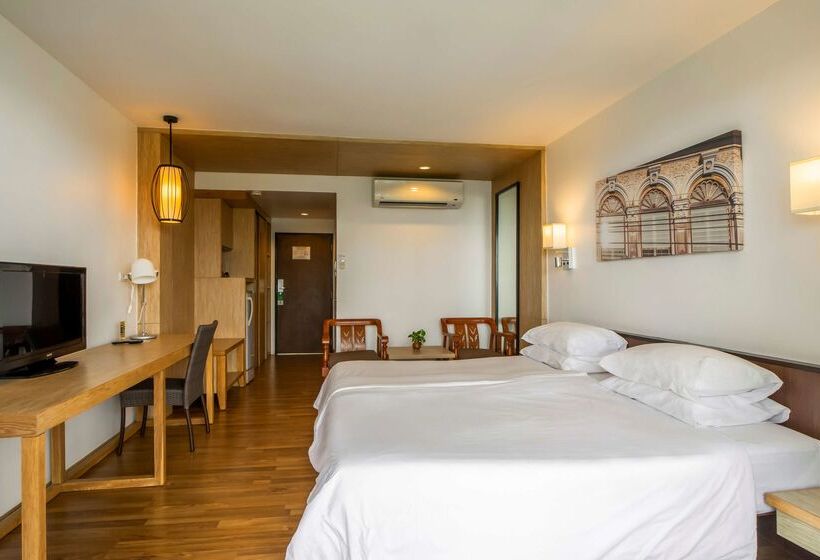 هتل Best Western Phuket Ocean Resort