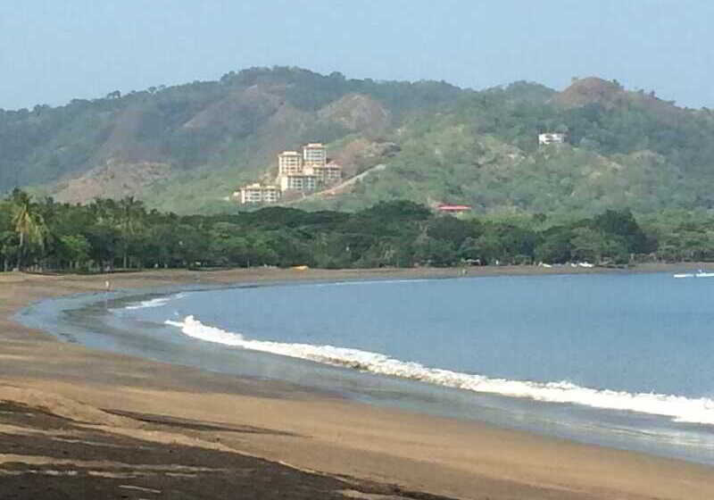 هتل Coco Beach