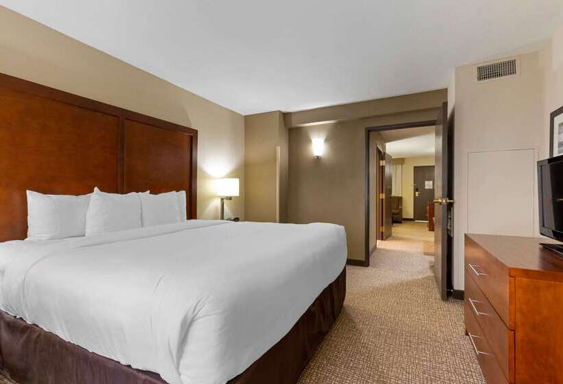 בית מלון כפרי Comfort Suites Near Potomac Mills