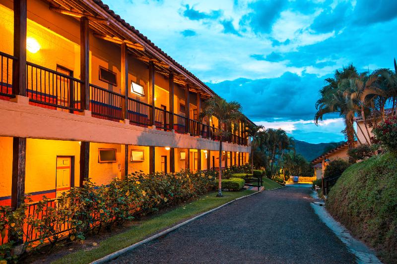 هتل Decameron Panaca   All Inclusive