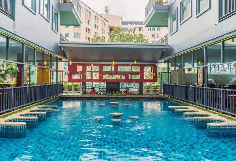 هتل Elite Suites Patong