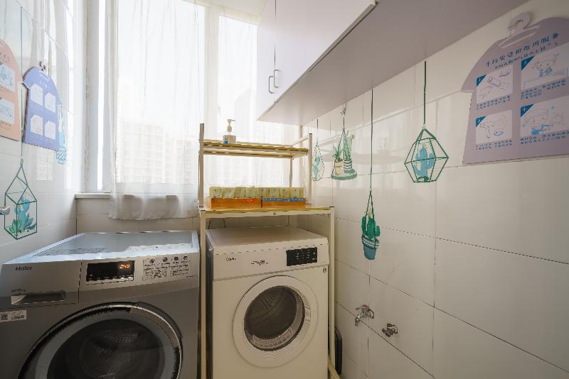 Отель Hi Inn Guangzhou Gangding Metro Station