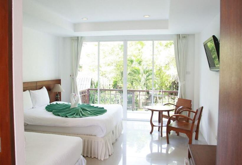 هتل Kirati Beach Resort