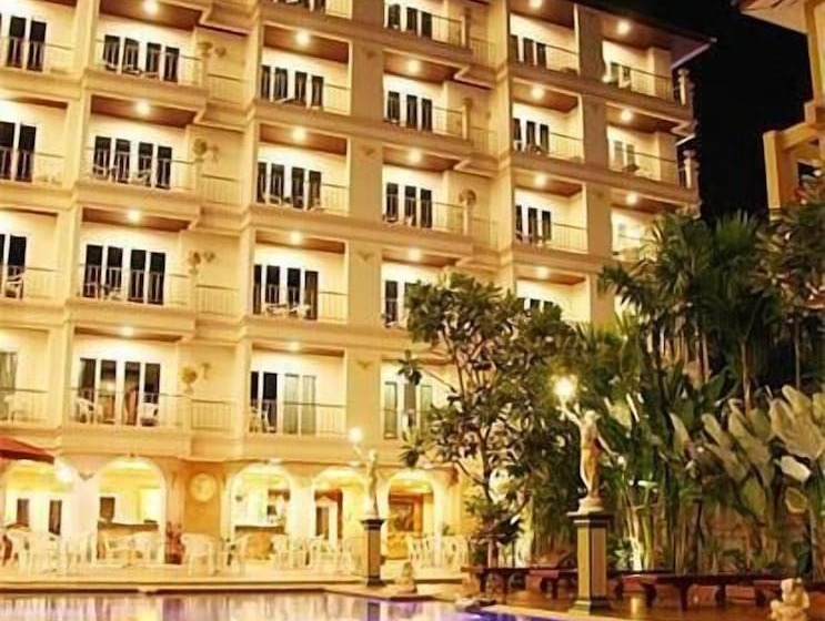 هتل Rita Resort And Residence
