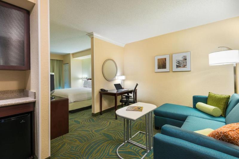 בית מלון כפרי Springhill Suites Fort Myers Airport