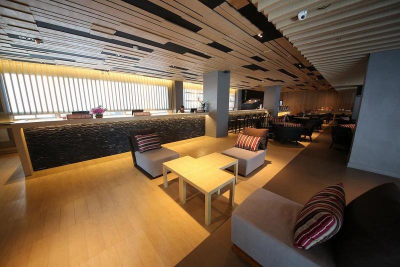 酒店 The Sun Xclusive