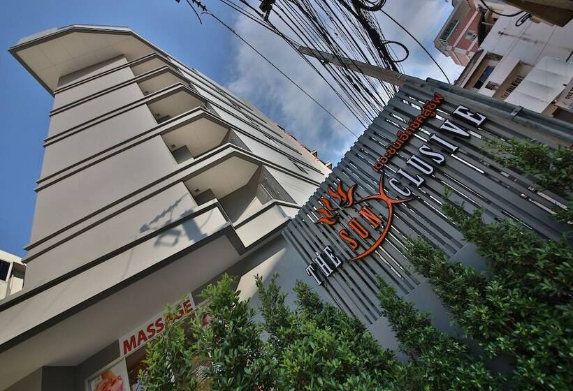 酒店 The Sun Xclusive