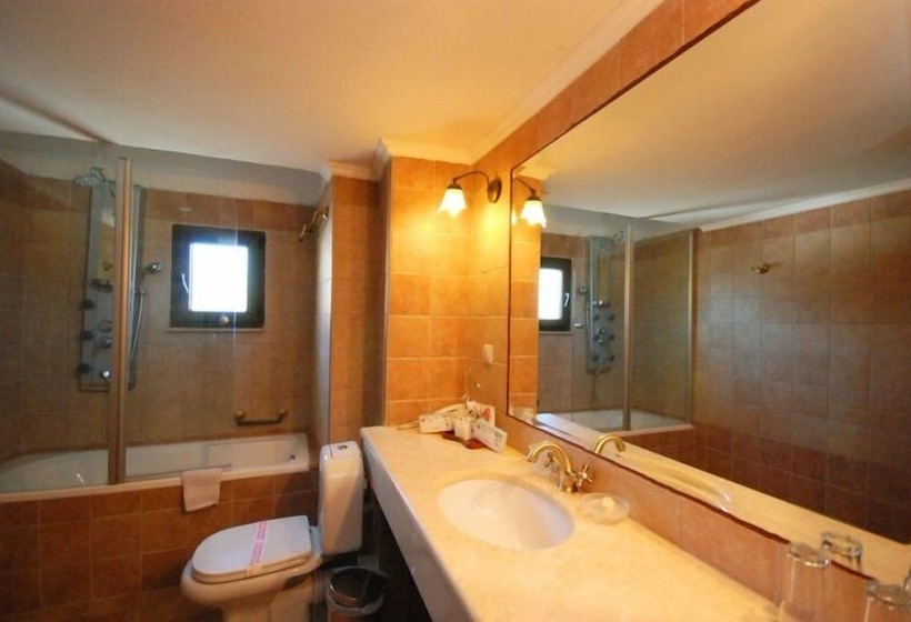 בית מלון כפרי Vasilitsa Spa Resort