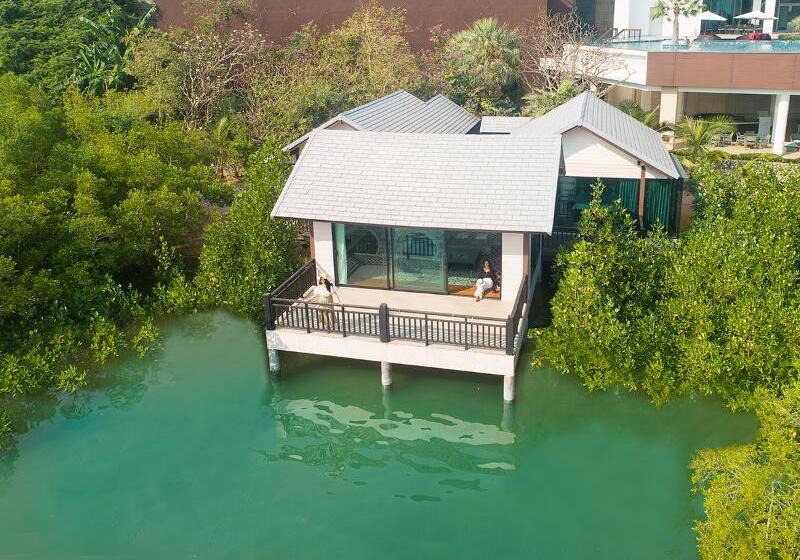Way Hotel Pattaya