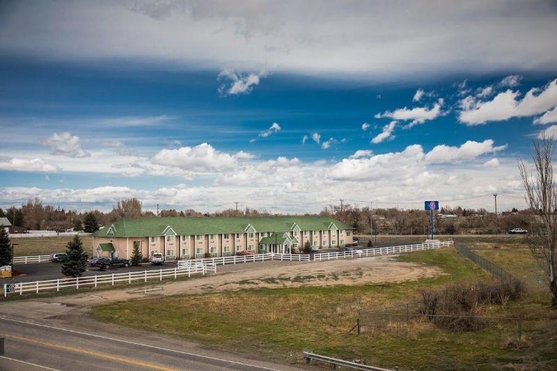 Motel 6idaho Falls, Id  Snake River