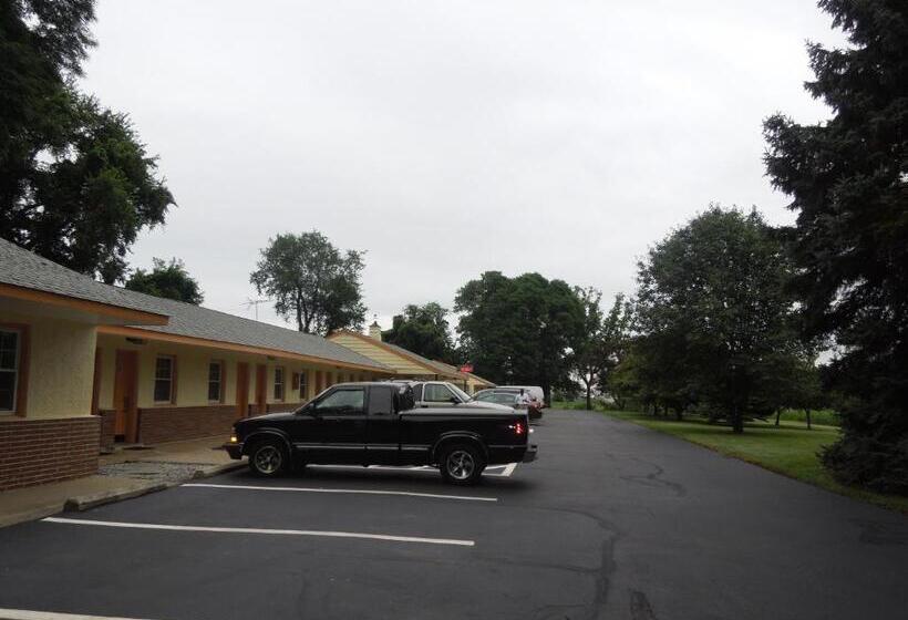 Sentinel Motel