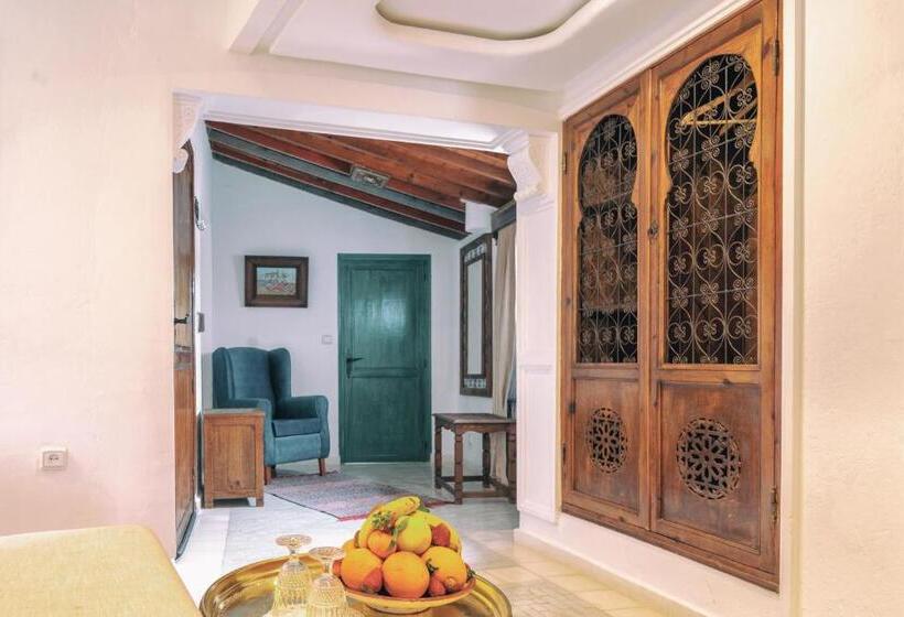 تختخواب و صبحانه Casa Hassan