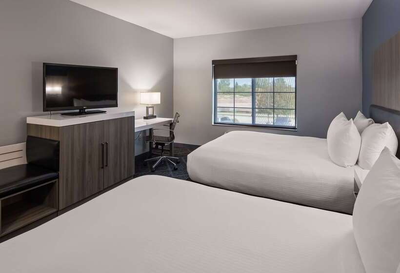 هتل Best Western Plus Appleton Airport Mall