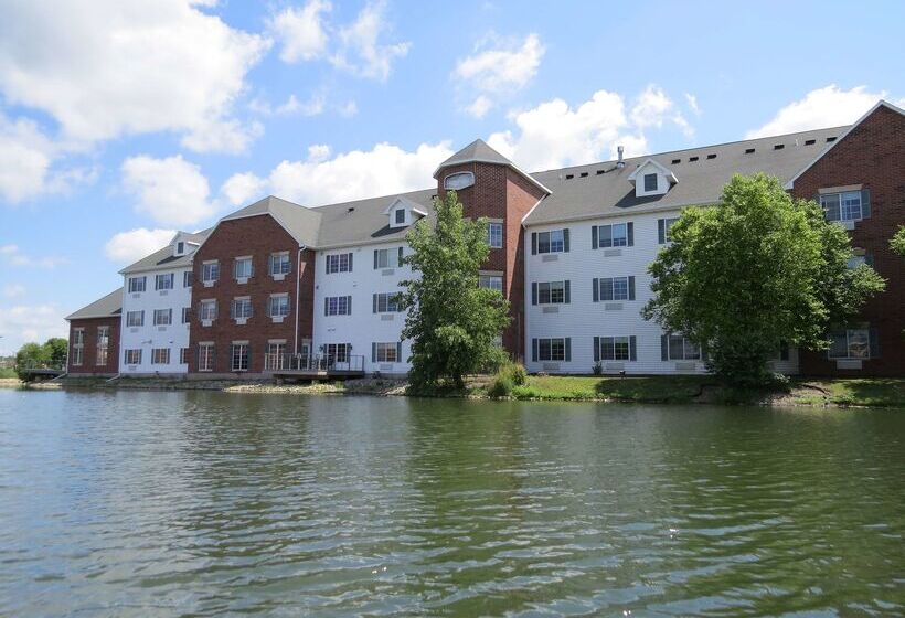 هتل Best Western Plus Appleton Airport Mall