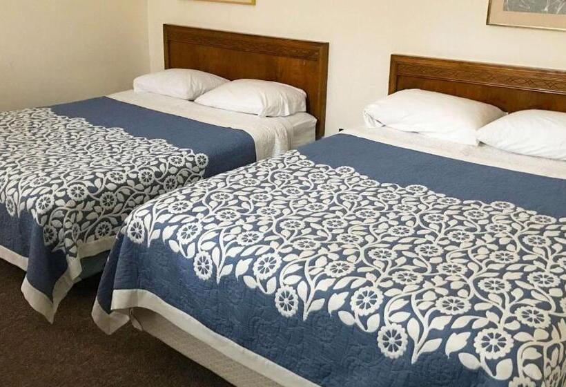 Отель Country Place Inn And Suites