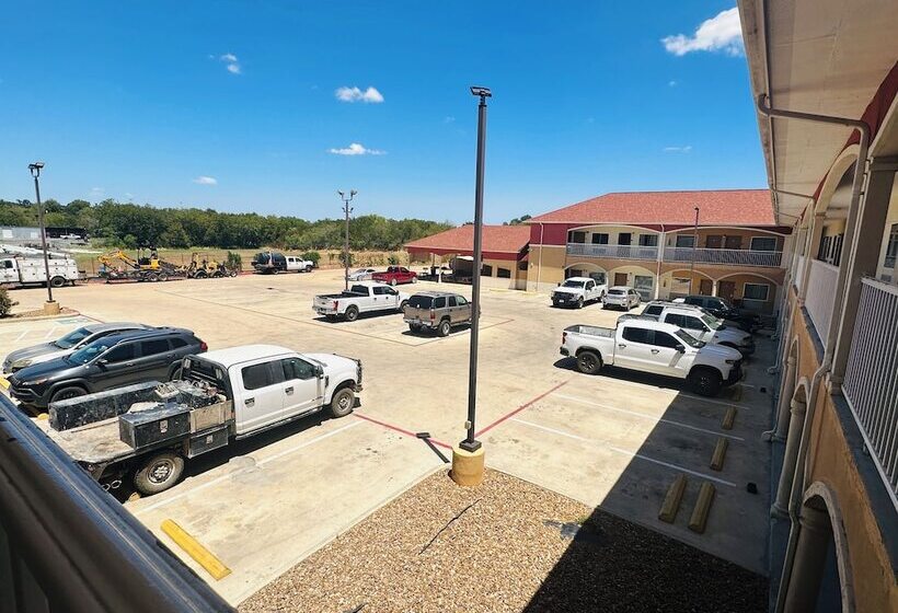 호텔 Executive Inn & Suites