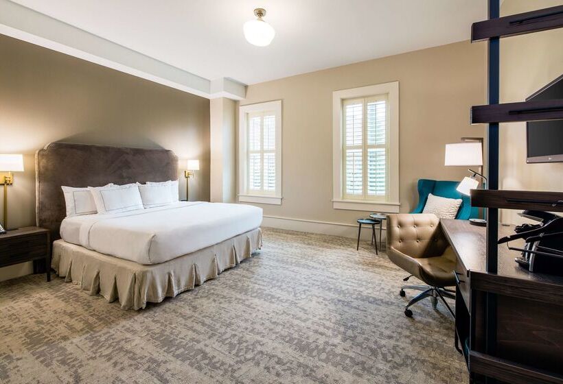فندق Florence, Tapestry Collection By Hilton
