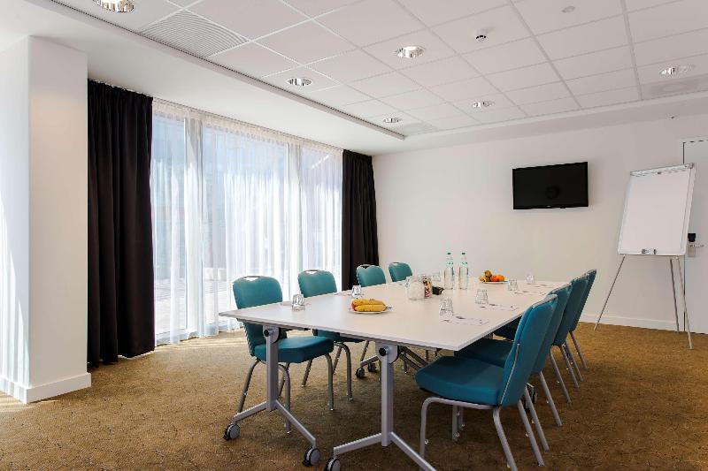 هتل Hampton By Hilton Amsterdam / Arena Boulevard