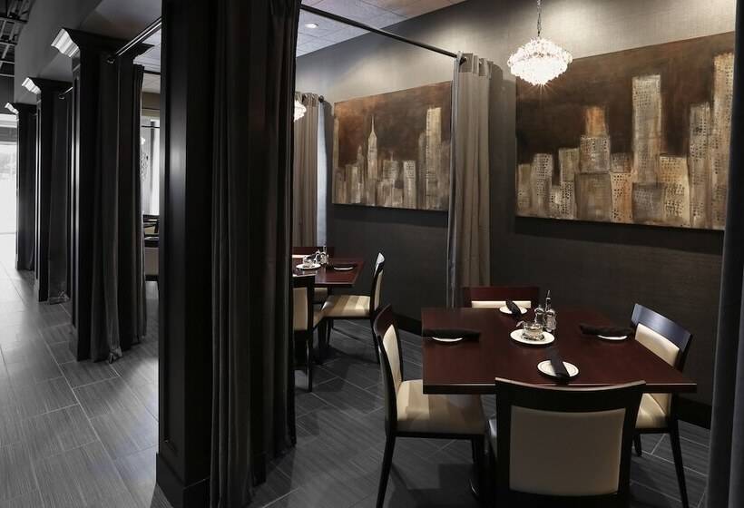 בית מלון כפרי Holiday Inn And Suites East Peoria, An Ihg