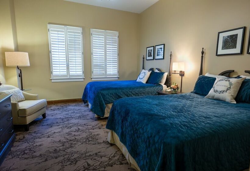 酒店 Mountain Lake Lodge