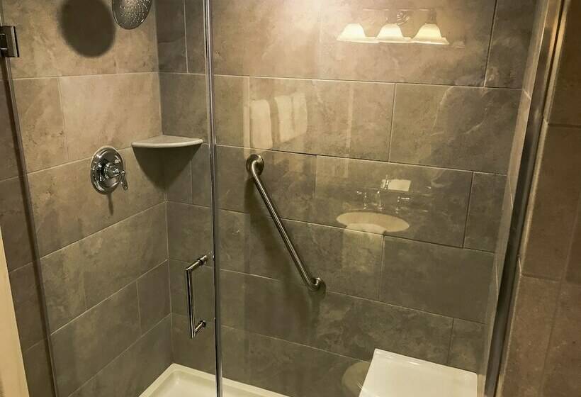 酒店 Mountain Lake Lodge