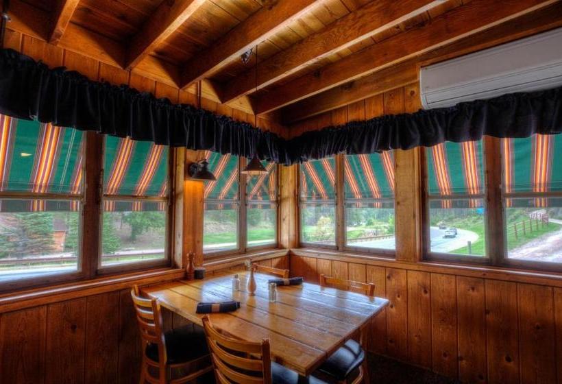 هتل Powder House Lodge