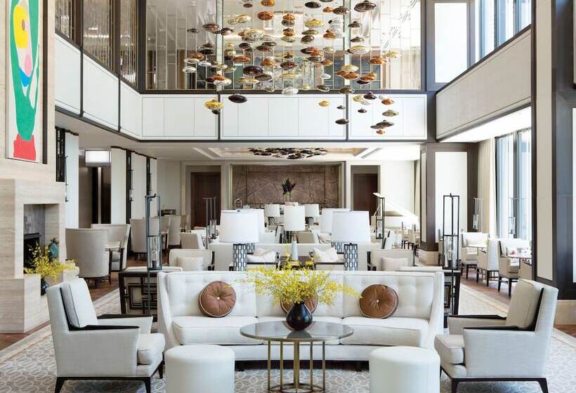 هتل The Langham, Chicago
