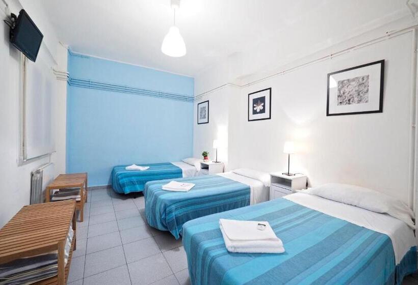هاستل Hostal Elkano