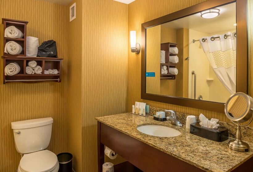 Hampton Inn & Suites Bouldernorth