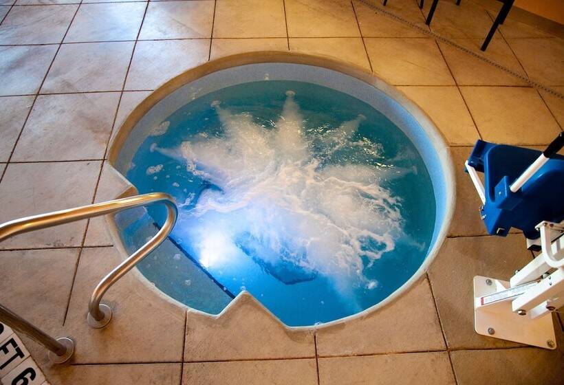 בית מלון כפרי Baymont By Wyndham Rapid City