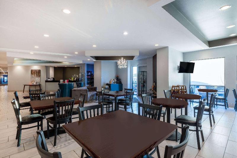 בית מלון כפרי Baymont By Wyndham Rapid City