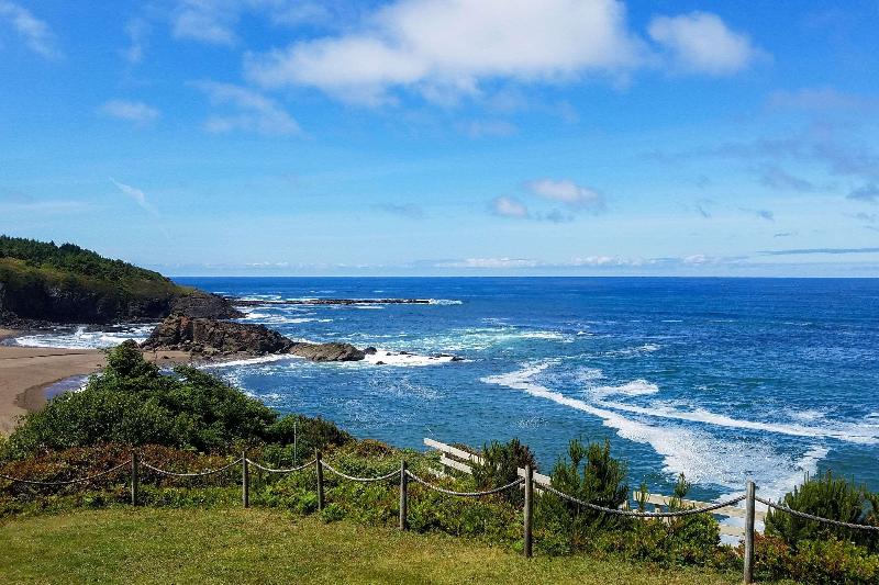 호텔 Clarion Inn Surfrider Resort
